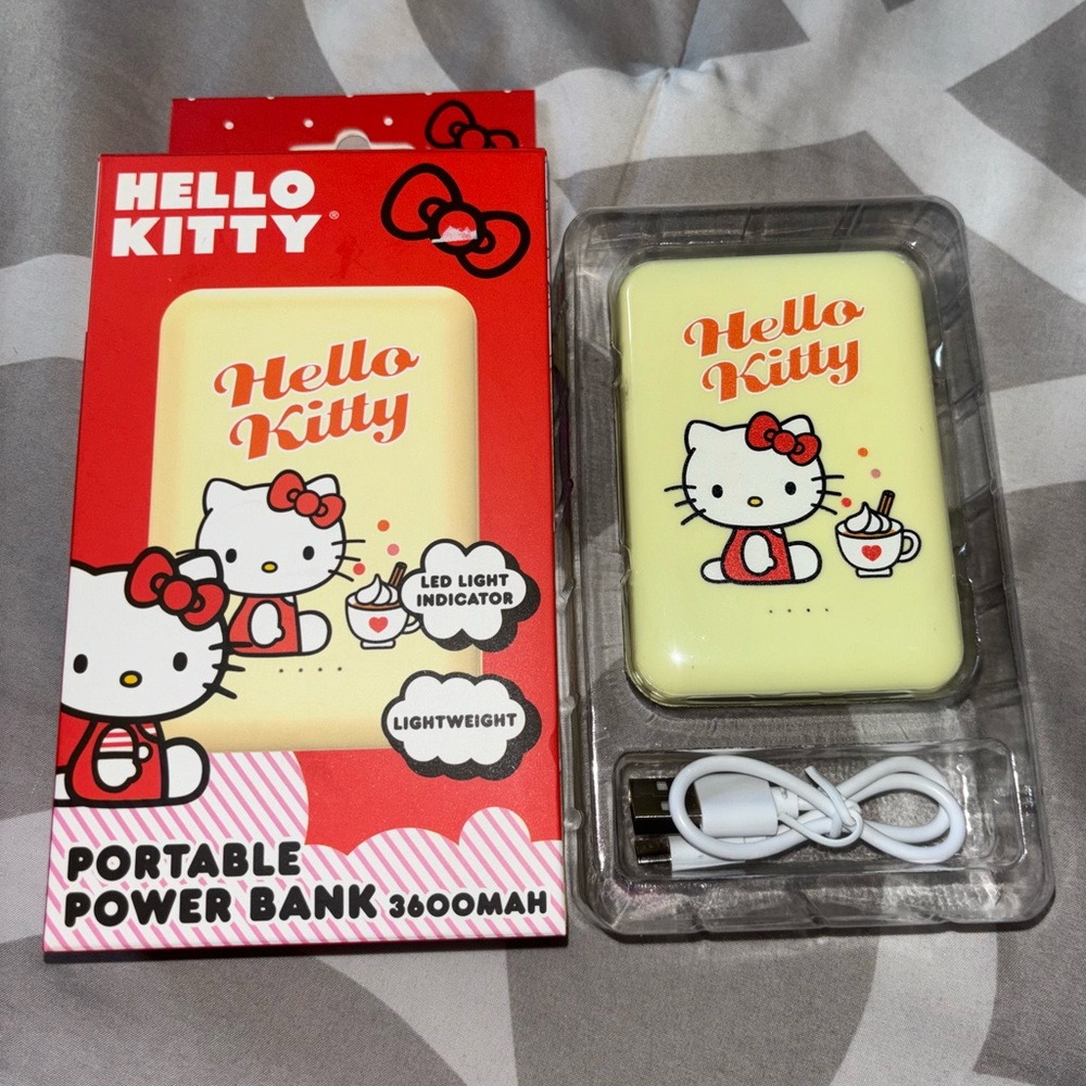 Hello Kitty Portable Charger